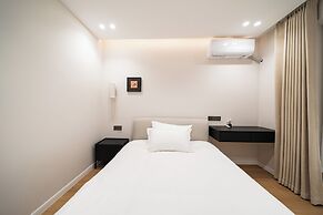 Today Aparthotel