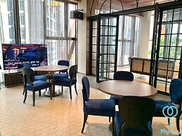Scarletz Suites by Mana Mana