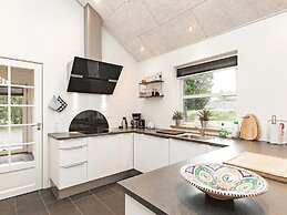 5 Star Holiday Home in Hals