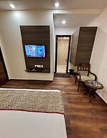 SATYAM ROOM
