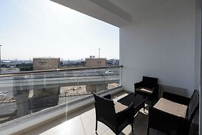Manzil - Spacious 2BR near Marina Beach