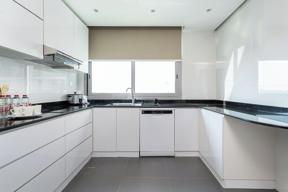 Manzil - Spacious 2BR near Marina Beach