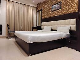 Hotel Golden Crown