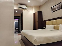 Hotel Golden Crown