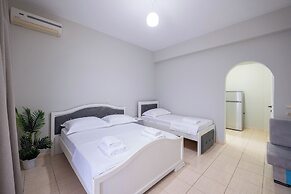 Hotel Alex