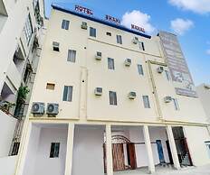 OYO 828246 Hotel Shahi Mahal