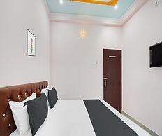 OYO 828246 Hotel Shahi Mahal