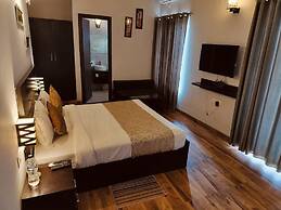 Pearl Suites at Omex Enternity