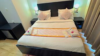 Pearl Suites at Omex Enternity