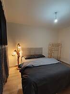 Do Not Disturb Apart Suites