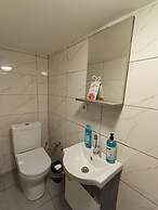 Do Not Disturb Apart Suites