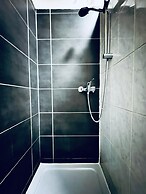 Stylish Contemporary Stay Stadthalle