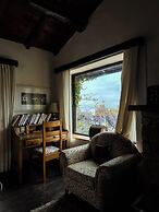 Avenida Snowcap Retreat