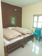Hotel Ganga shree