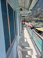 Hotel Ganga shree