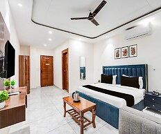 Hotel O Sector 18 Noida