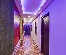 Hotel O Sector 18 Noida