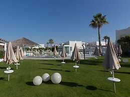 Aura Club Borgo Rio Favara