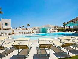 Aura Club Borgo Rio Favara
