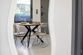 Clavé - Deluxe Studio in Athens