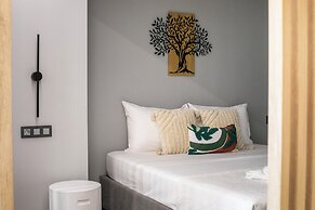 Clavé - Deluxe Studio in Athens