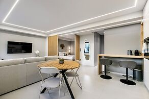 Clavé - Deluxe Studio in Athens