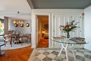 Luxury Oceanfront Apt Reid s Gardens