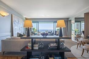 Luxury Oceanfront Apt Reid s Gardens