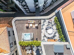 Jacuzzi Terrace Pool at Savoy Insular