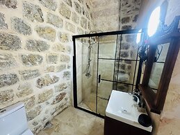 Kasr-i Ahenk Konaği