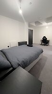 2 Bed Flat - Sleeps 4 - Parking - Wifi