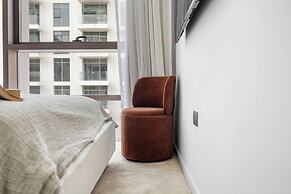 Upscale 3BR Maid Near Dubai Mall