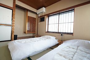 YADOYA GONDO aioi