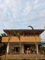 Eagle View Farm & Lake Retreat