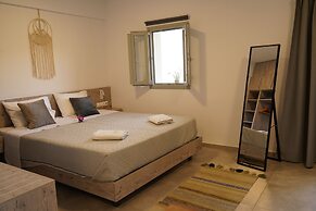 House of Harmony Suites