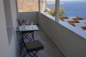 House of Harmony Suites
