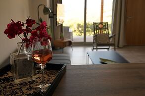 House of Harmony Suites
