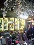HOTEL CROWN PLAZA