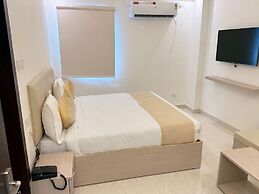 HOTEL CROWN PLAZA