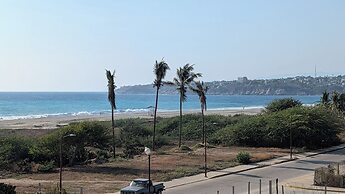 Kaia Beach Hotel