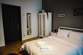 OldTown Suites Smârdan - Pumo Properties