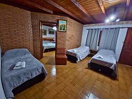 Hotel & Restaurant Las Brisas