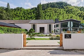 Qingcen Manor