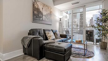 Toronto Icon Suites - CN Tower Downtown