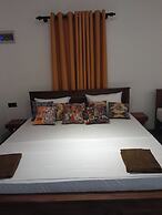 Hiri Dudes Villa