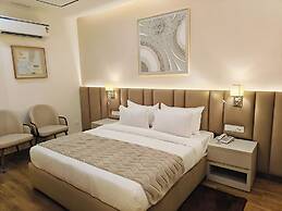 HOTEL PALLAVI GRAND