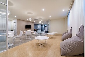 Daejeon Brown Dot Wolpyeong