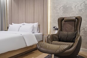 Daejeon Brown Dot Wolpyeong