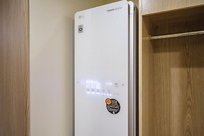 Daejeon Brown Dot Wolpyeong