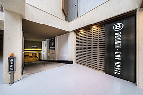 Daejeon Brown Dot Wolpyeong
